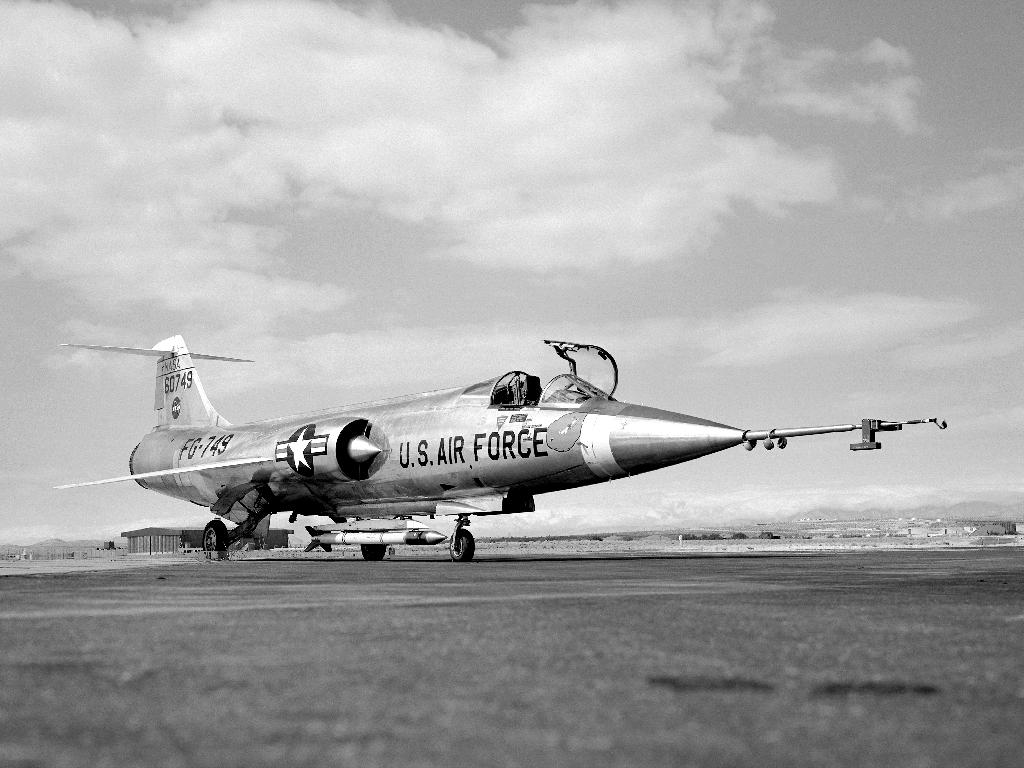 F-104 Starfighter on the ramp